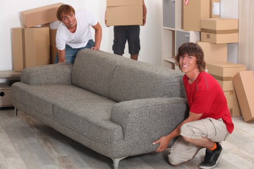 Preparation checklist and packing for a local moving van