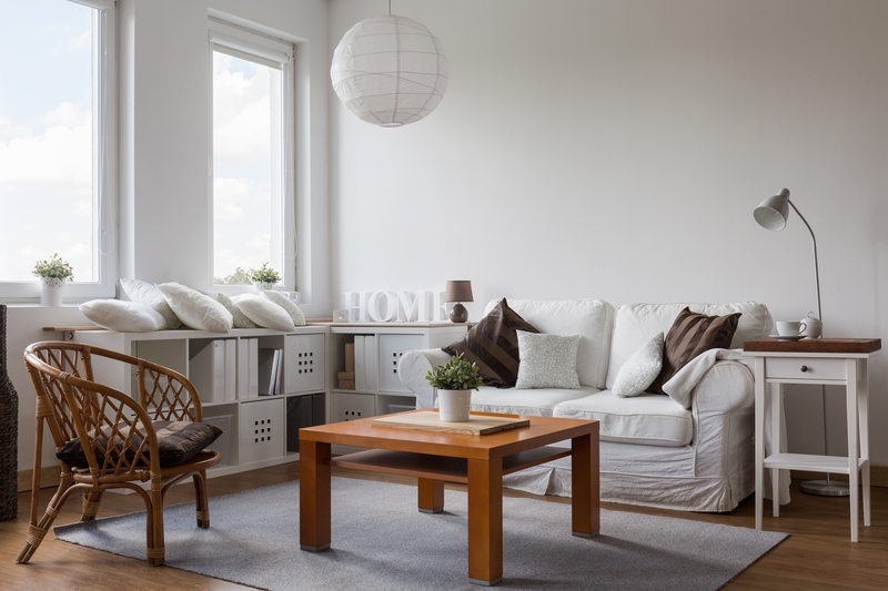 Van loading support for furniture and household items